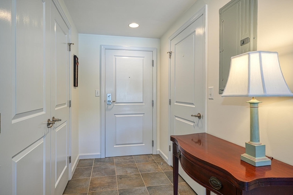 248 Main # 415