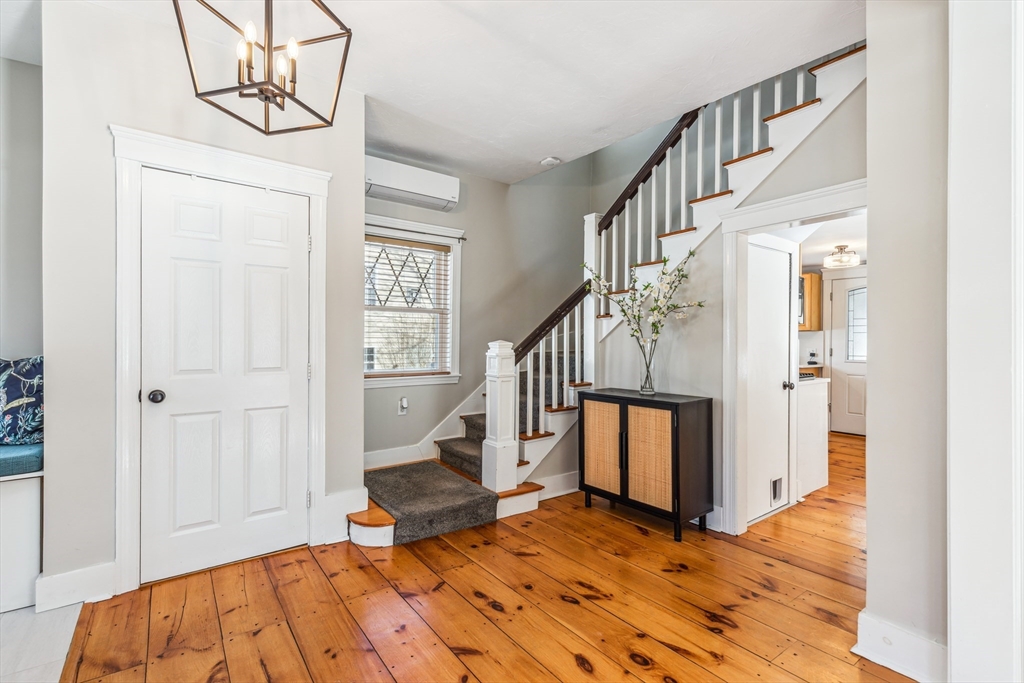9 Lyman Street