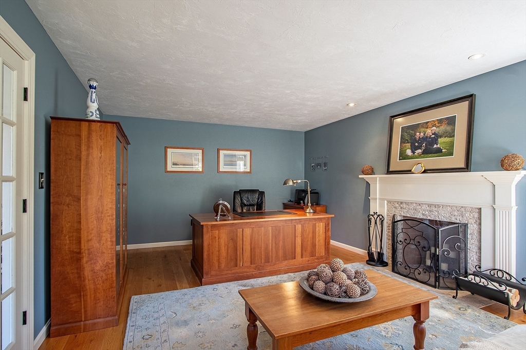 49 Wayside Rd