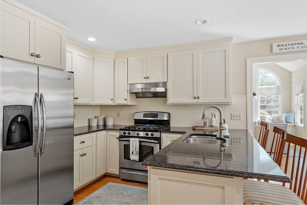 49 Wayside Rd