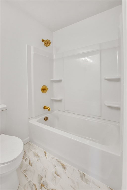 76 Number 6 Schoolhouse Rd