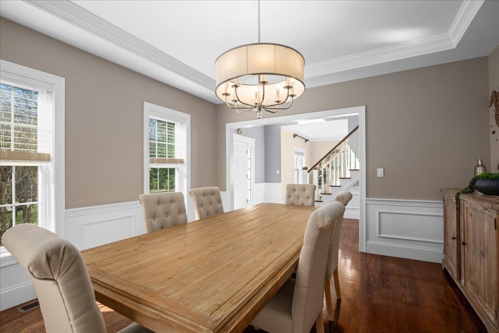 3 Foxhill Drive