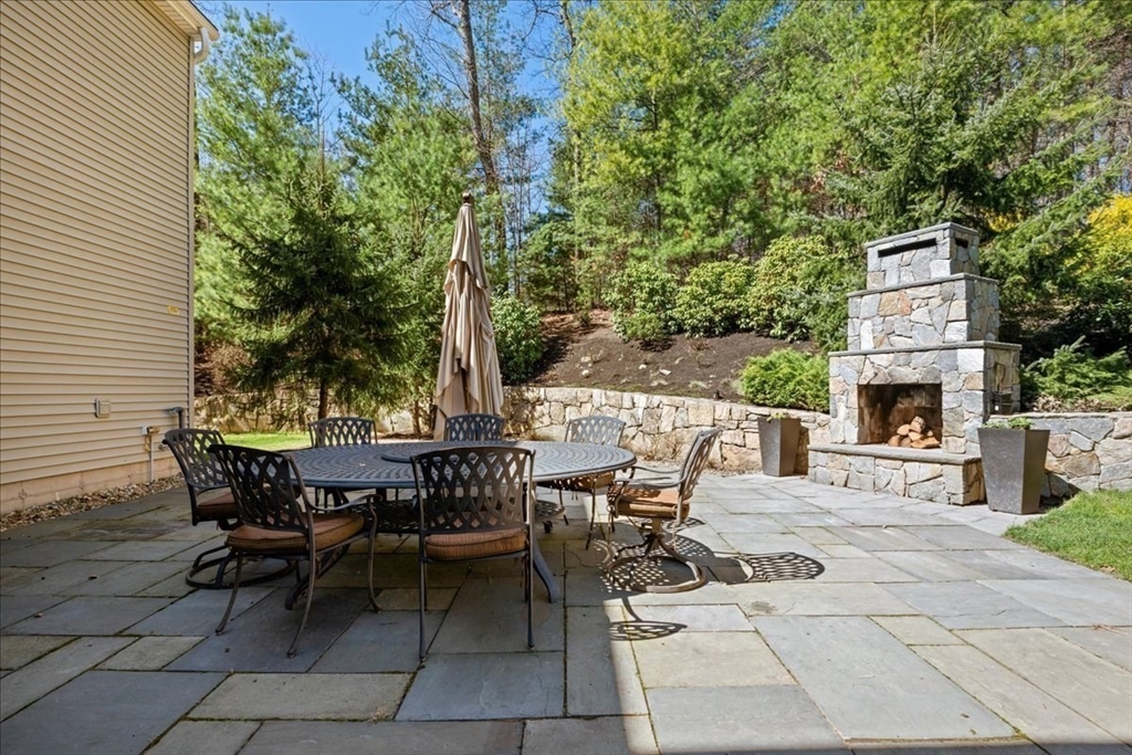 3 Foxhill Drive