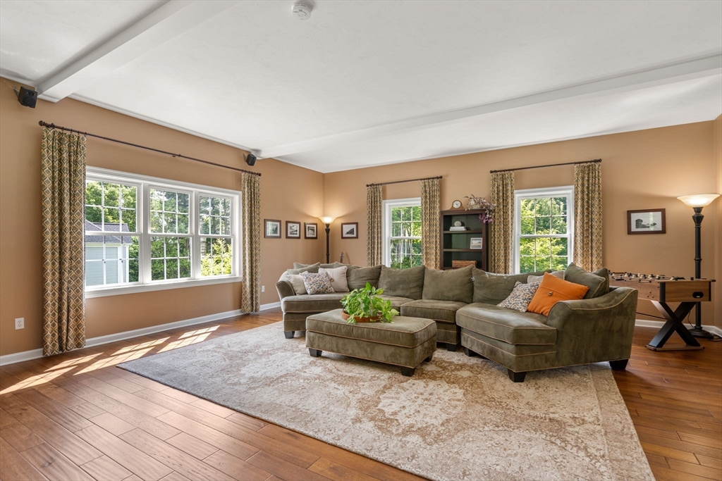 3 Hubley Lane