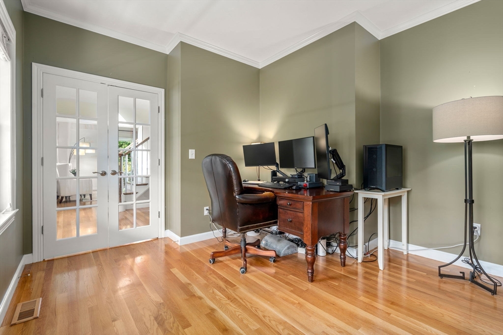 3 Hubley Lane