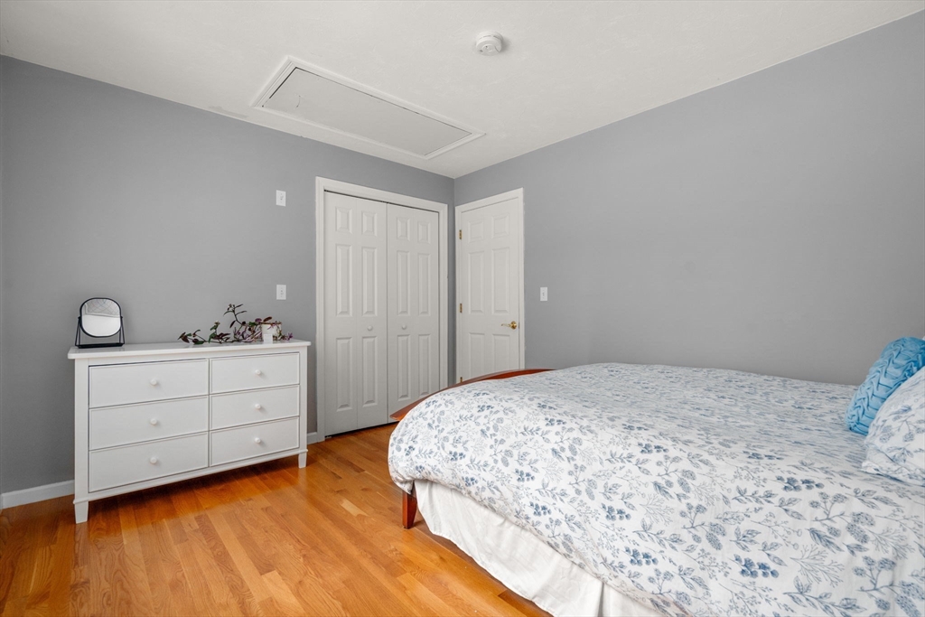 3 Hubley Lane
