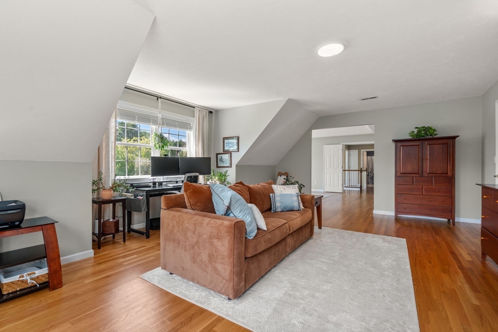 3 Hubley Lane