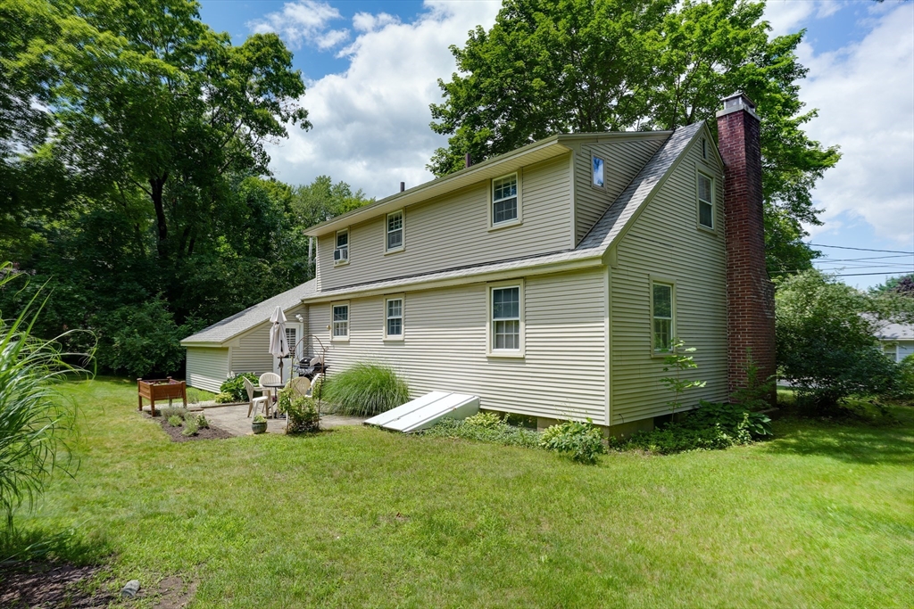18 Cortland Dr