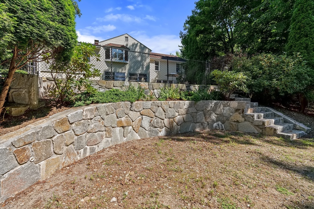 14 Sunset Drive