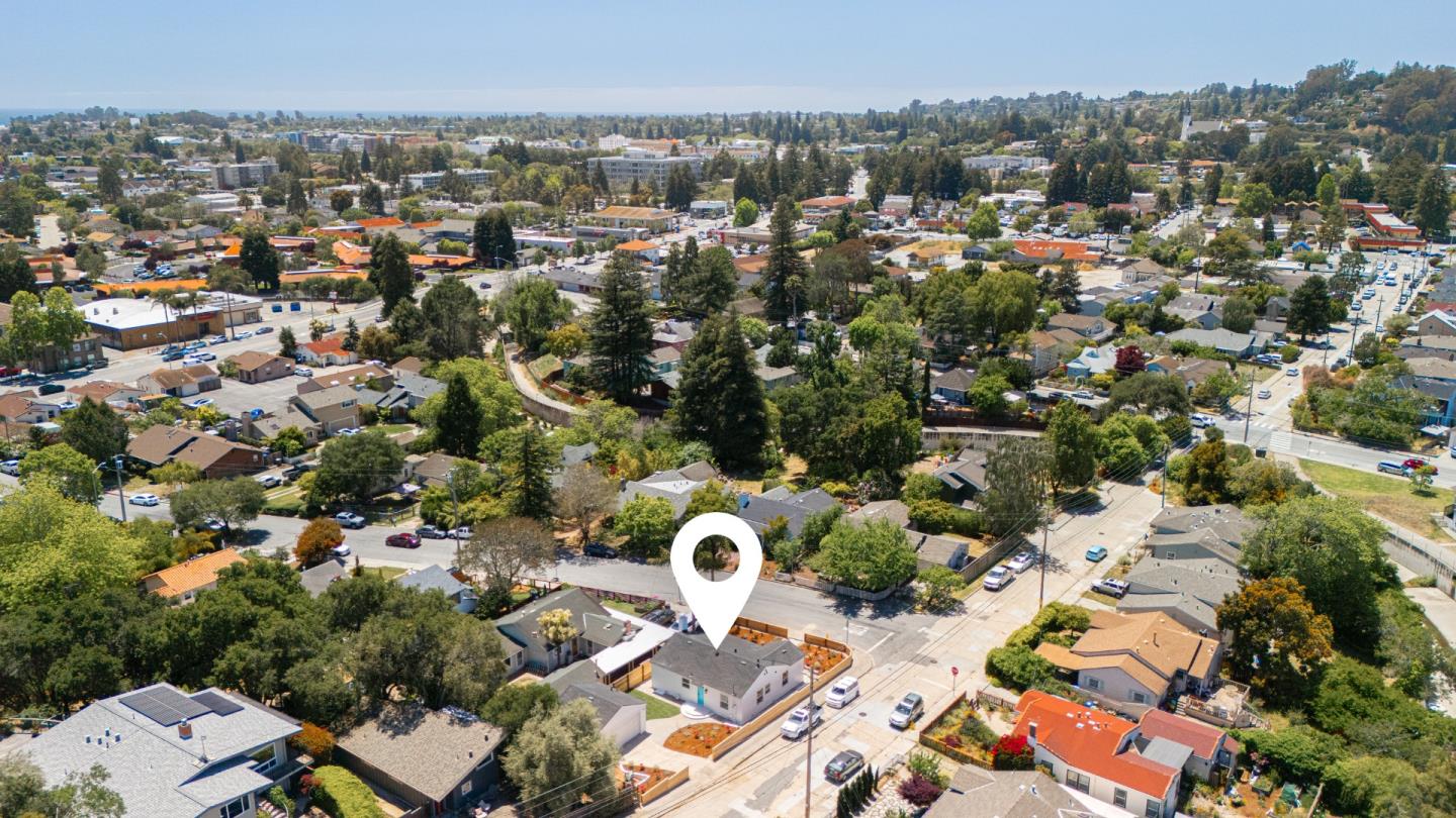 148 Reed Way