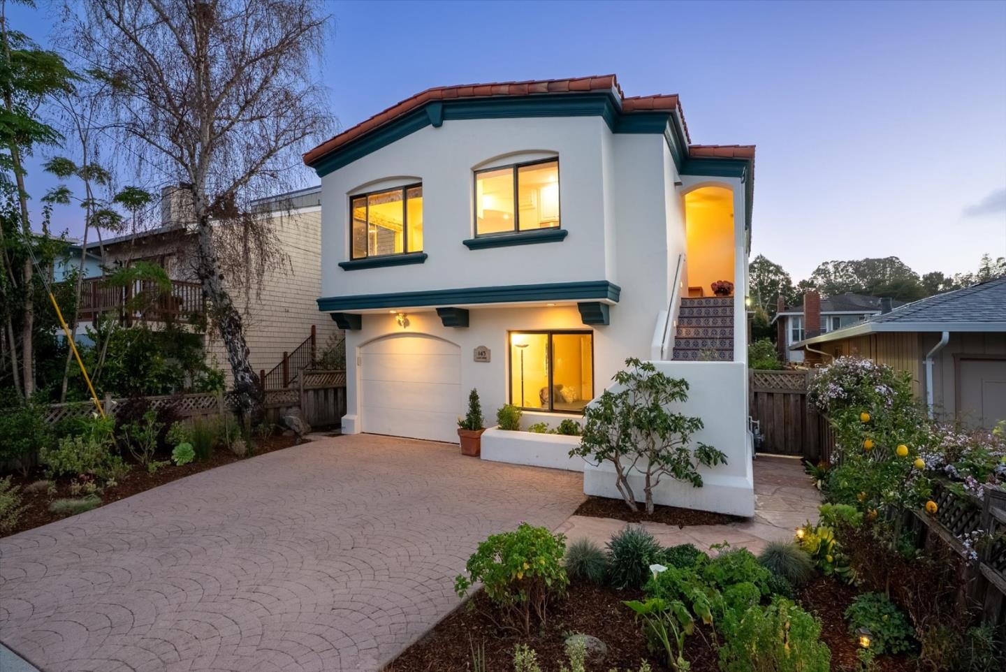 143 Alamo Avenue