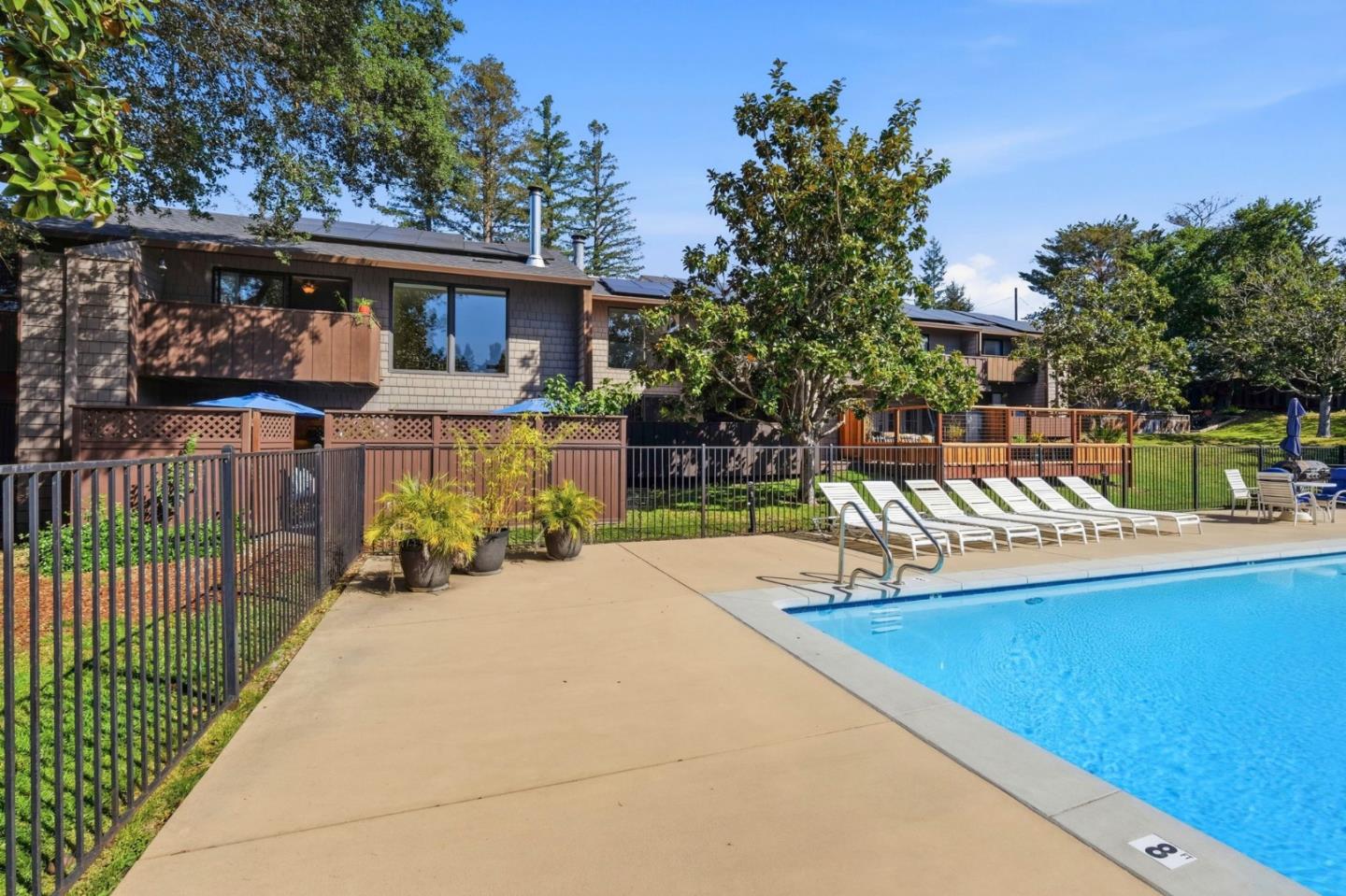 5525 Scotts Valley Dr 10