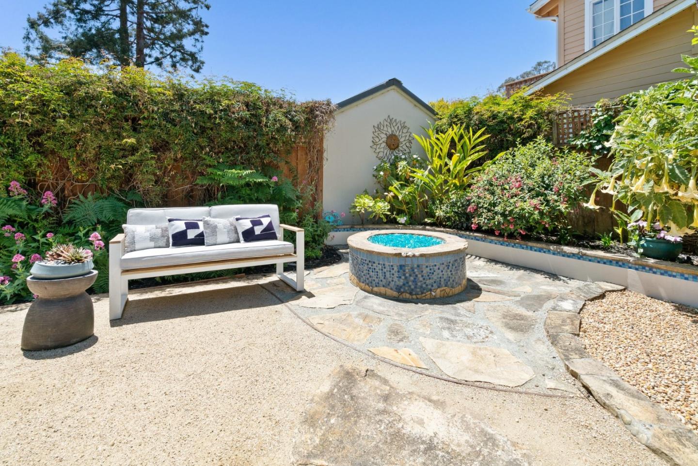 203 Washburn Avenue
