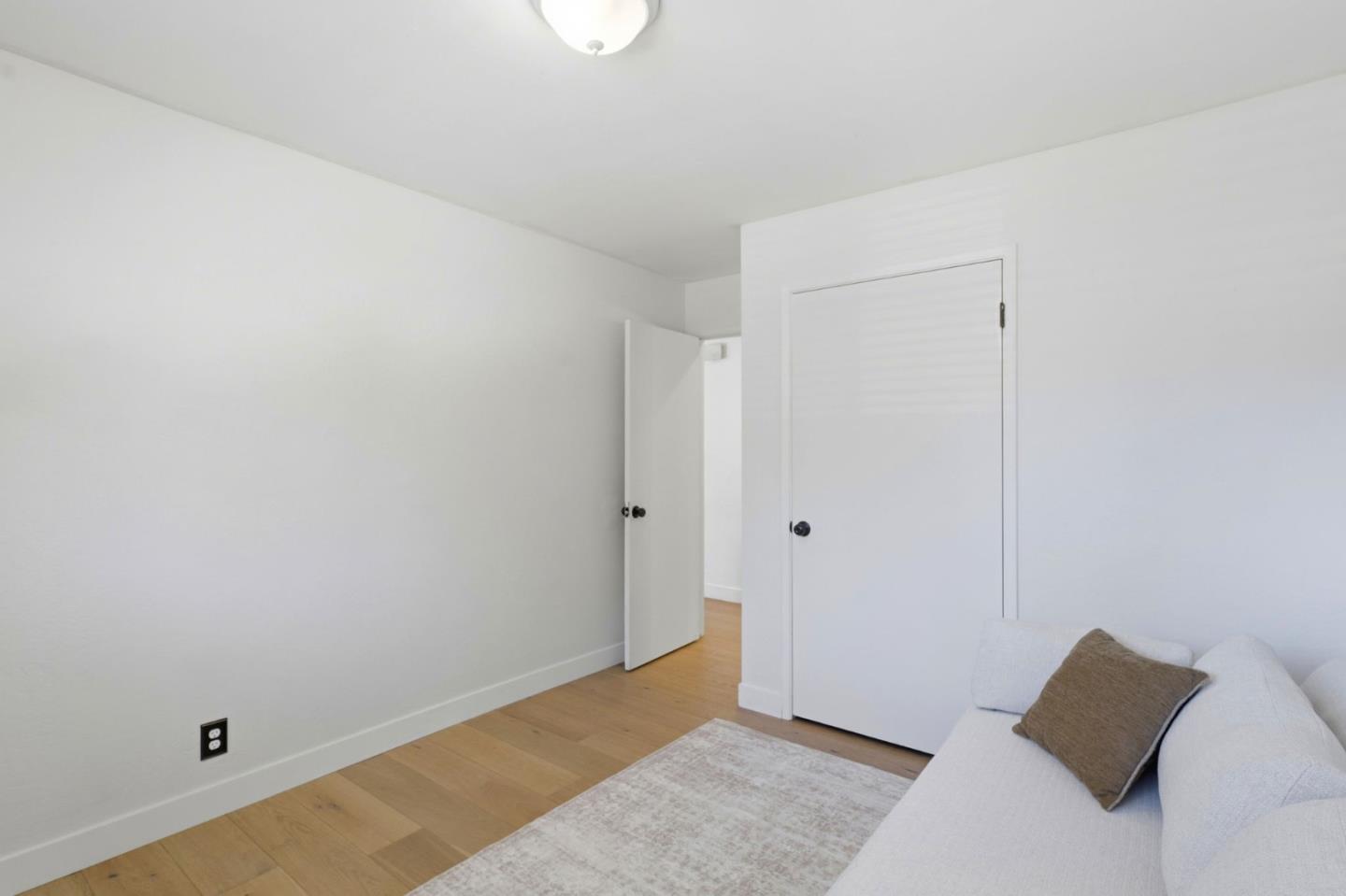5851 Plateau DR
