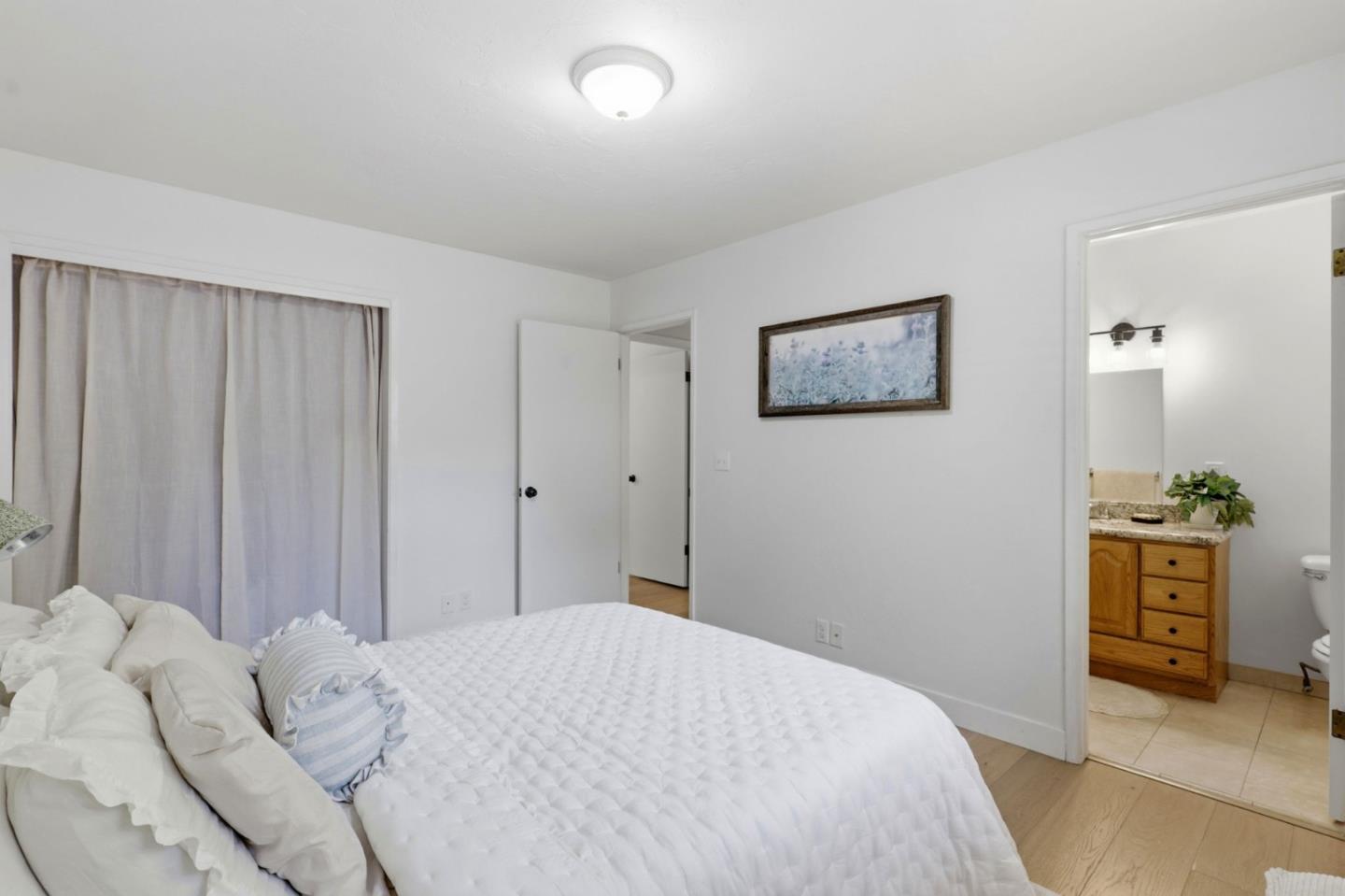 5851 Plateau DR
