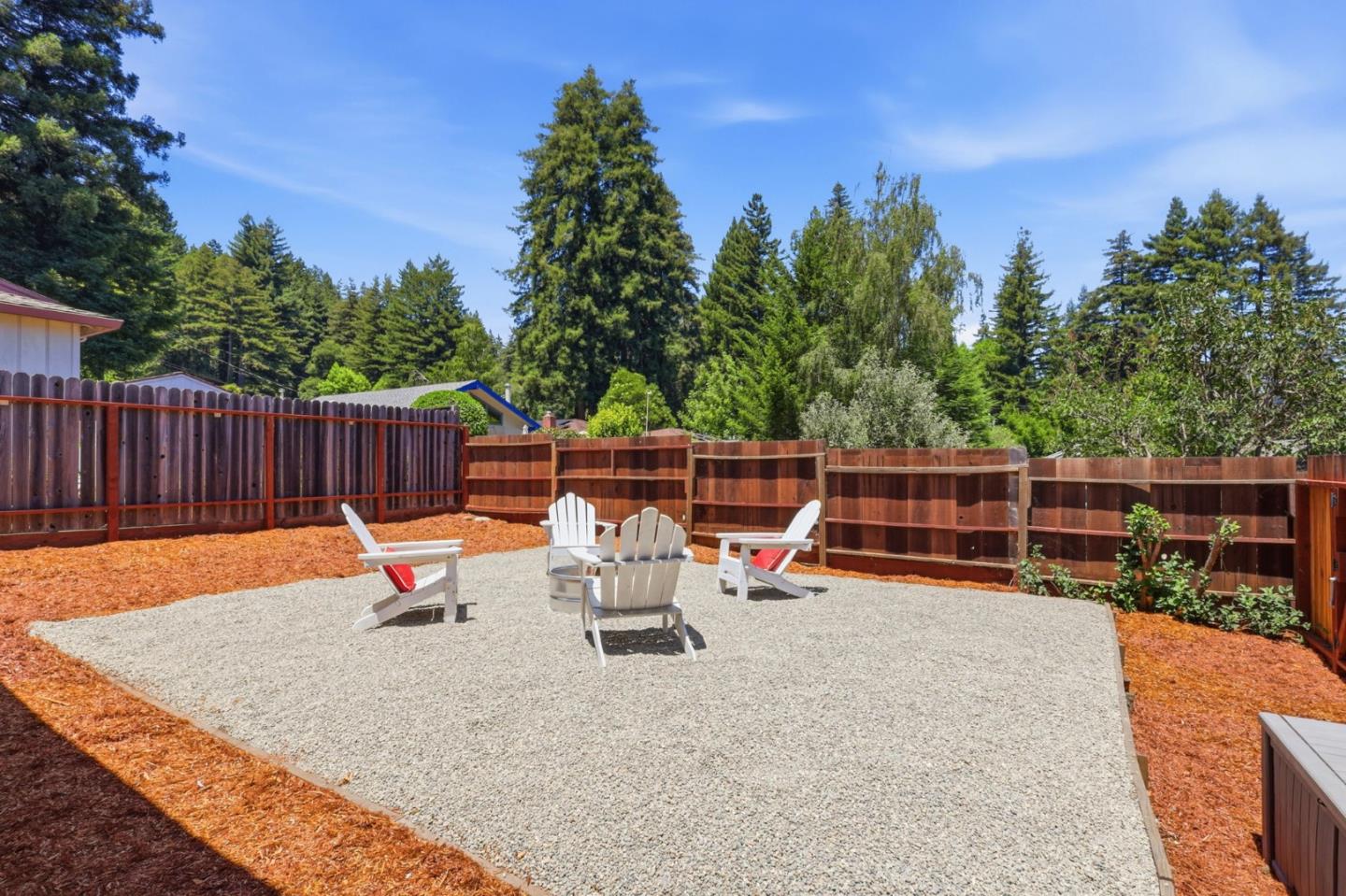 5851 Plateau DR
