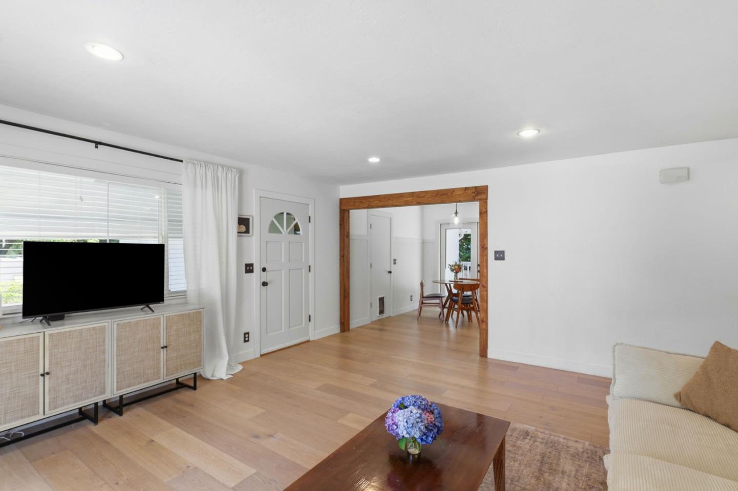 5851 Plateau DR