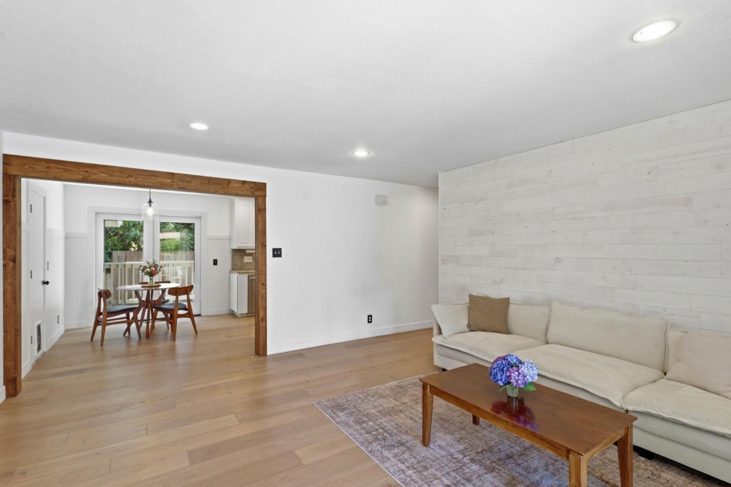 5851 Plateau DR