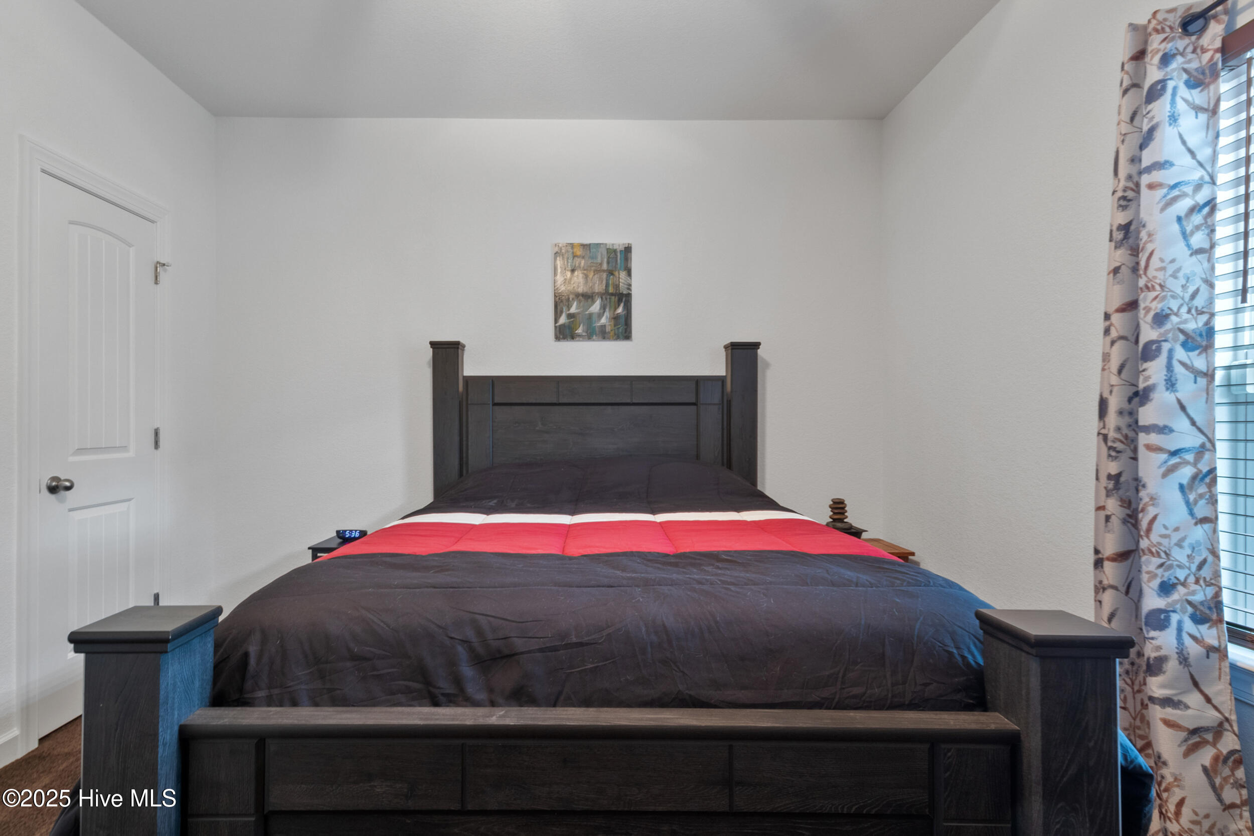 121 Algonquin Trail