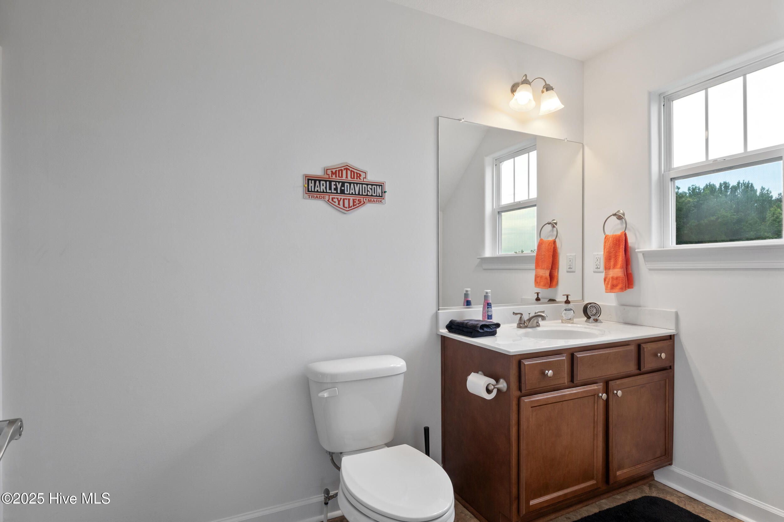 121 Algonquin Trail