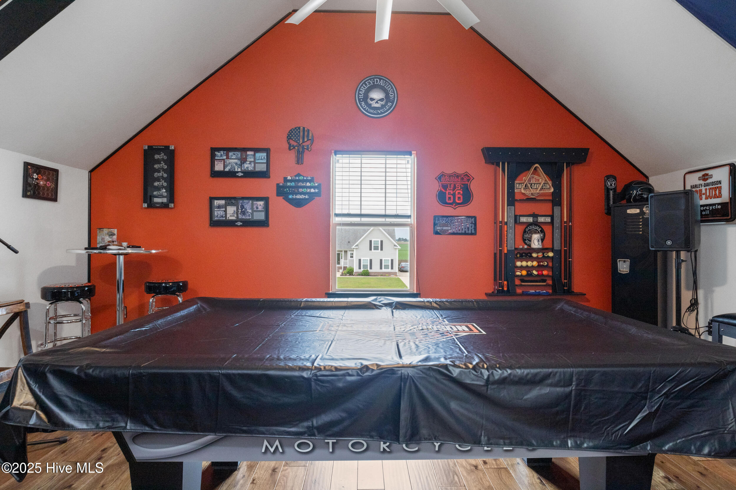 121 Algonquin Trail