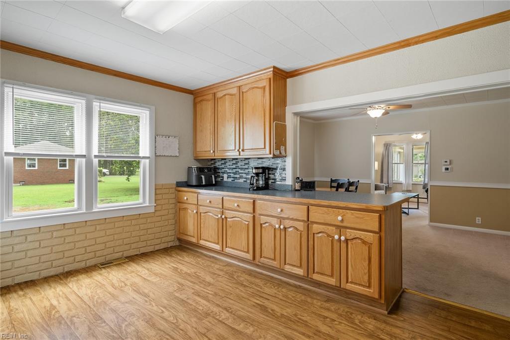 2500 Saint Brides RD W