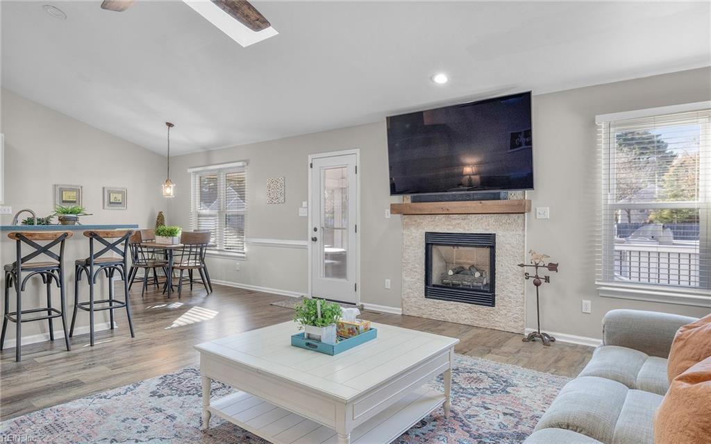 642 Broadwinsor CRES