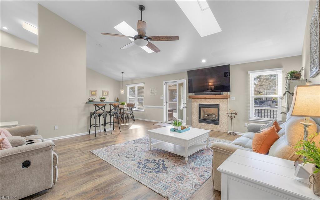 642 Broadwinsor CRES