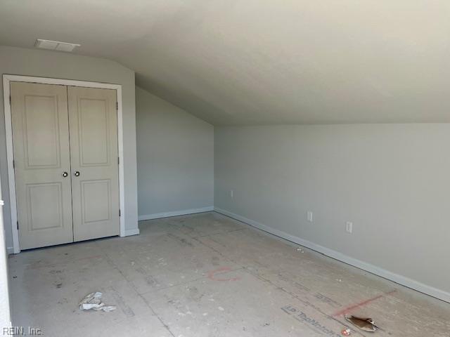 211 Apple CT
