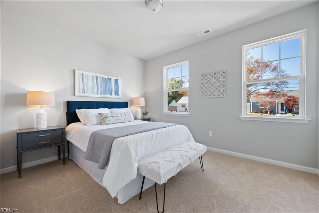 211 Apple CT