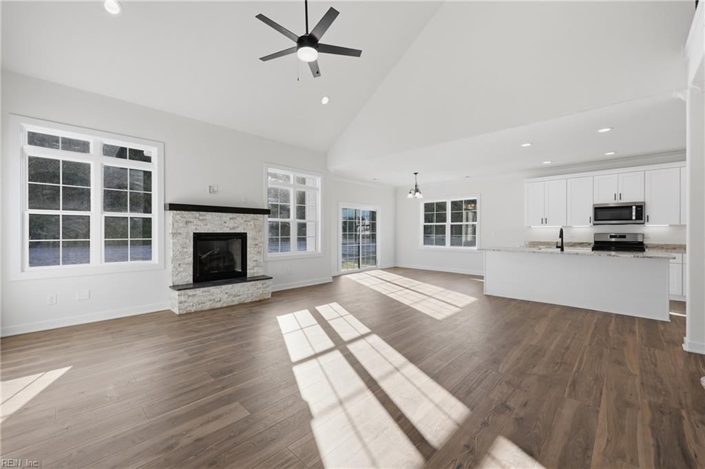 596 Ownley RD