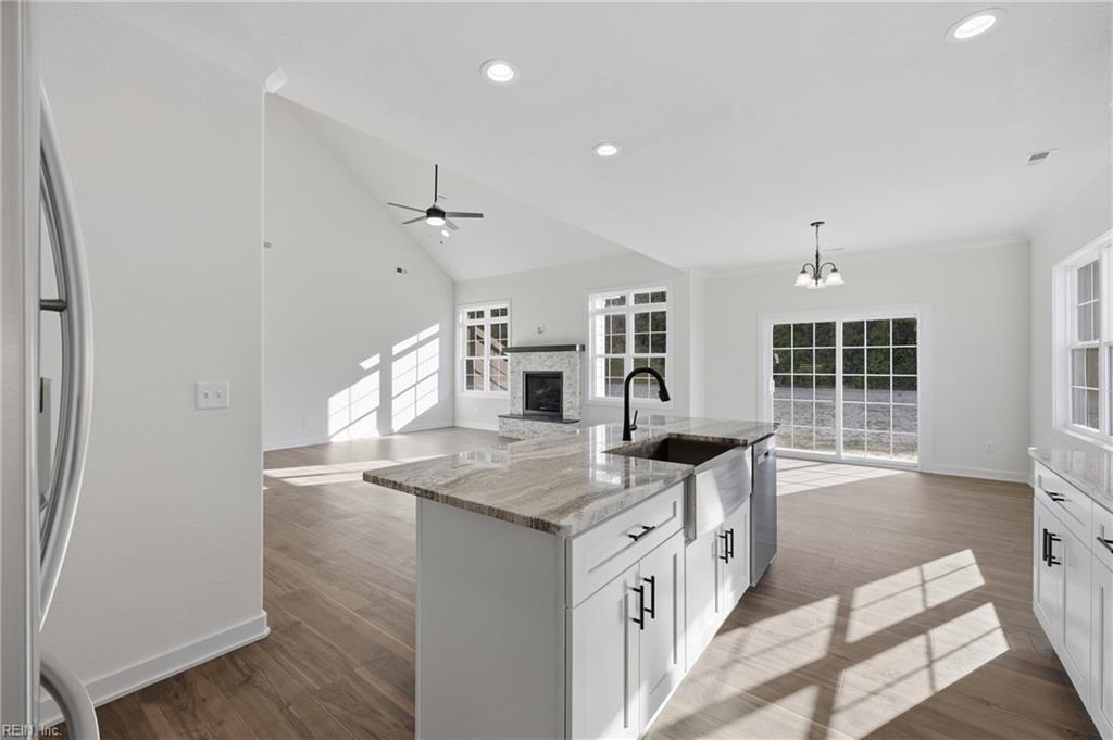 596 Ownley RD