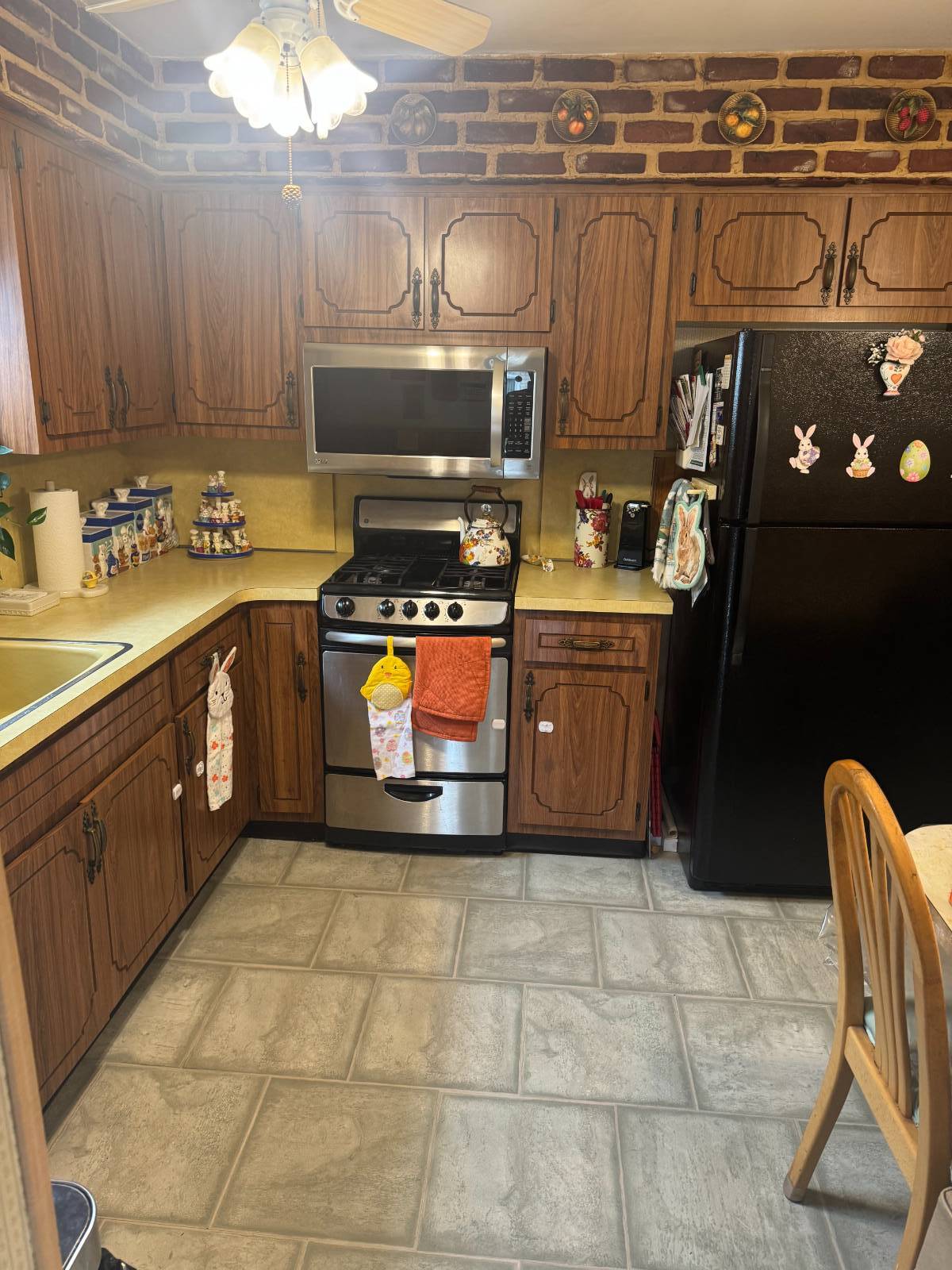 351 Pennsylvania Ave