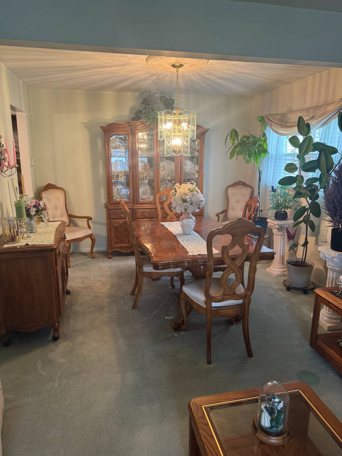 351 Pennsylvania Ave