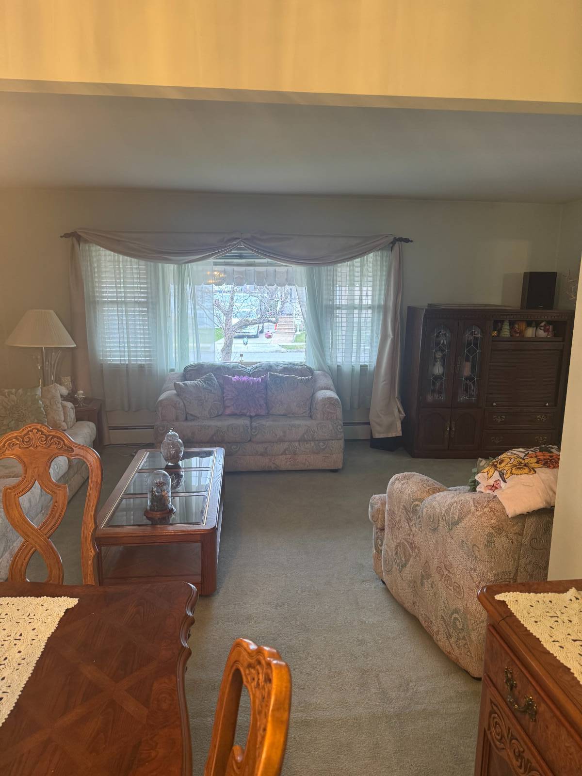 351 Pennsylvania Ave