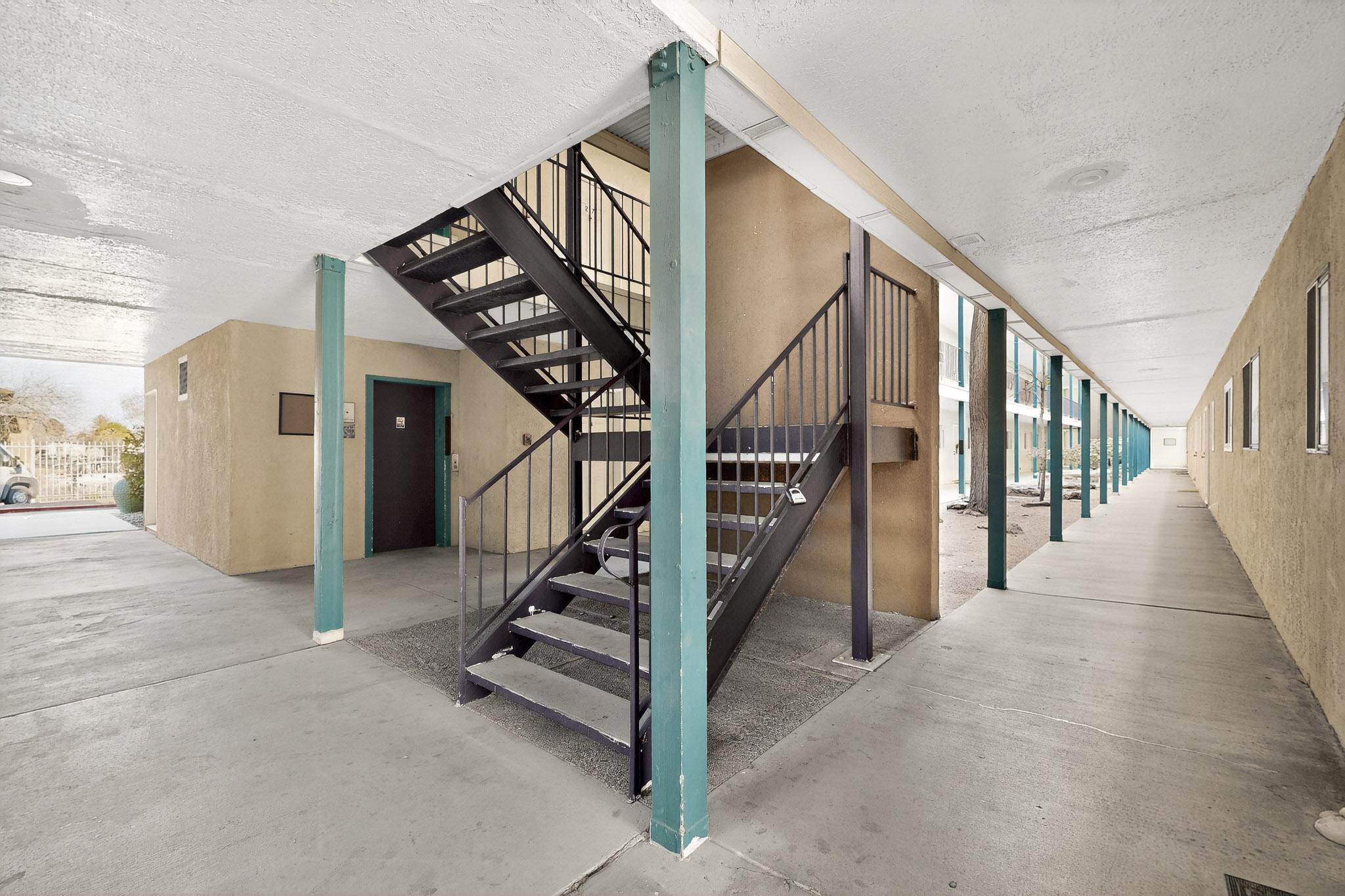 4200 Montgomery Boulevard NE 315