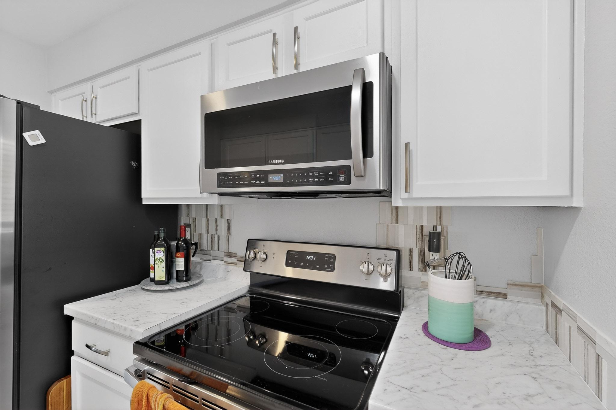 4200 Montgomery Boulevard NE 315