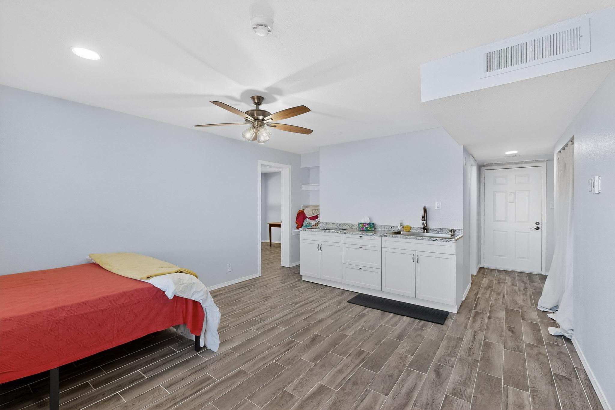 4200 Montgomery Boulevard NE 315