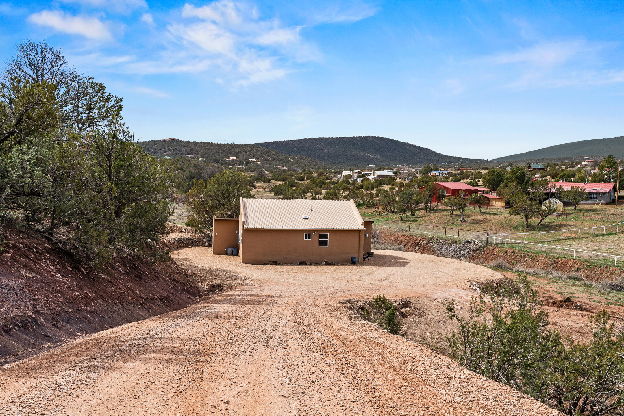 14 Lakeview Place