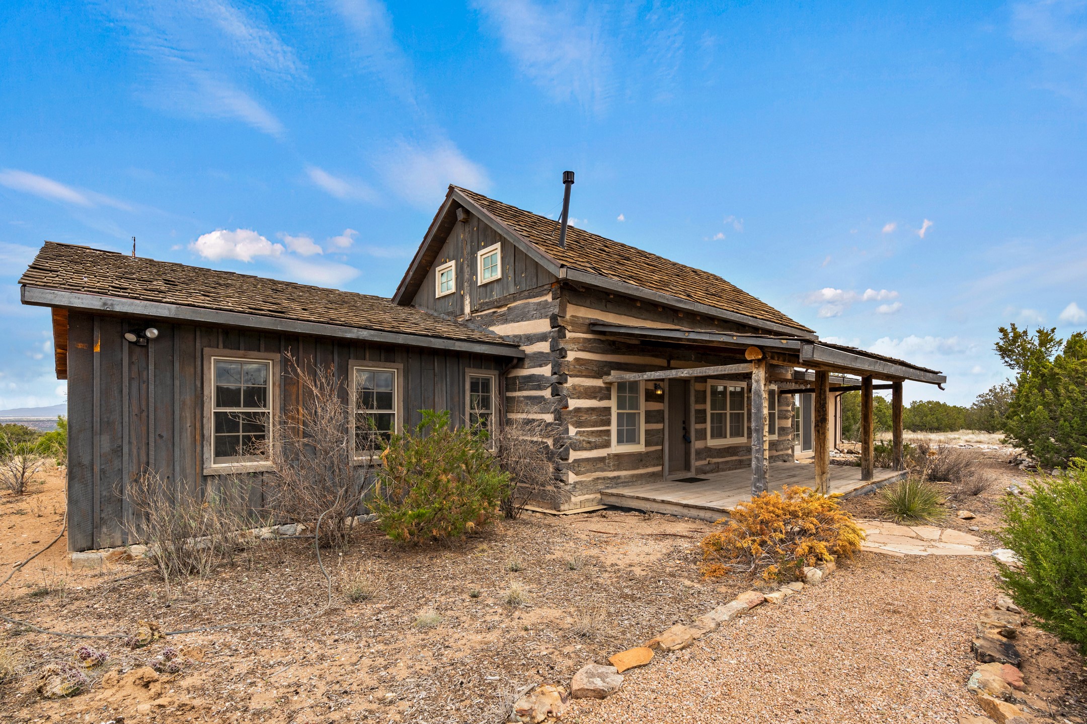 72 & 84 Silver Spur Trail