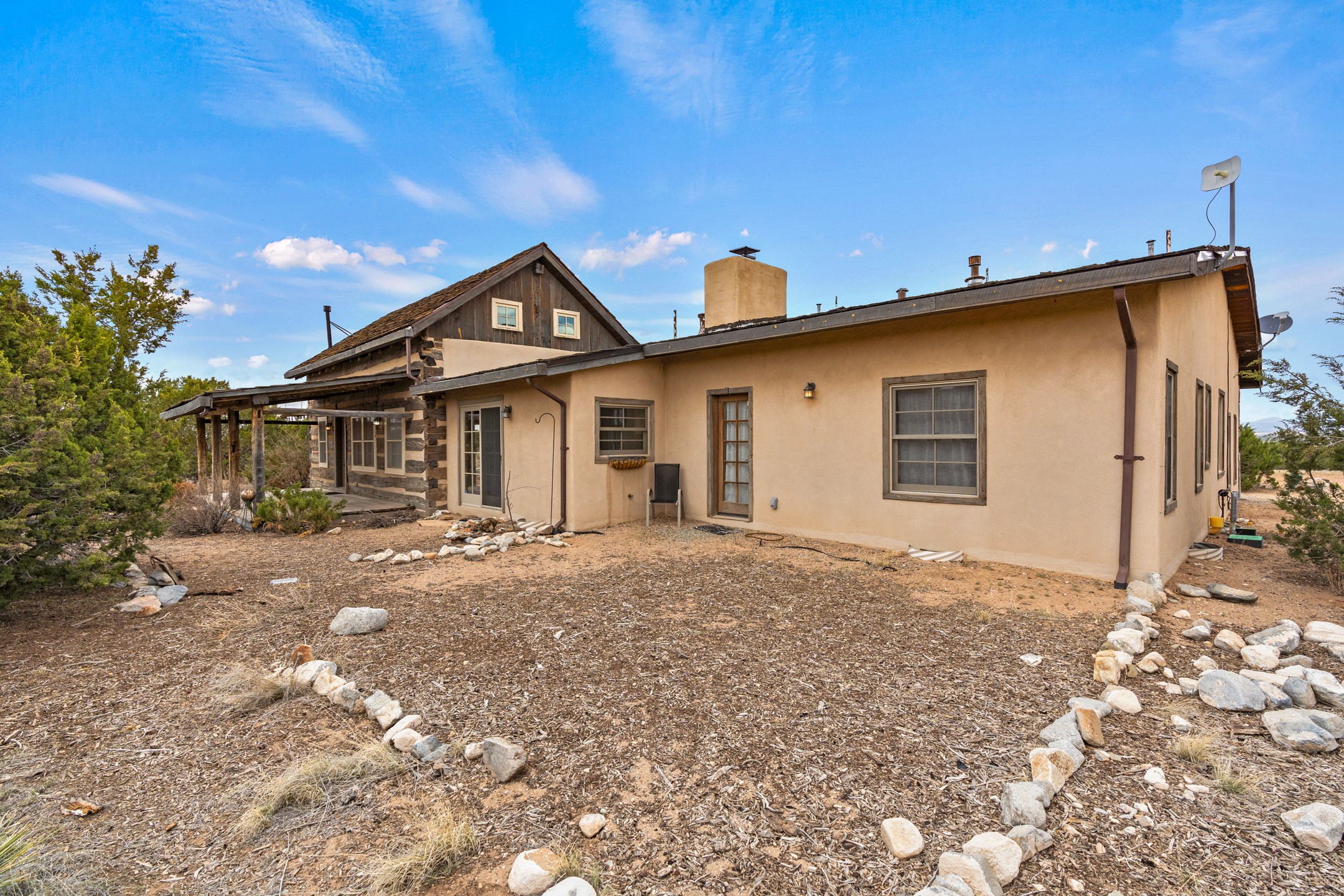 72 & 84 Silver Spur Trail