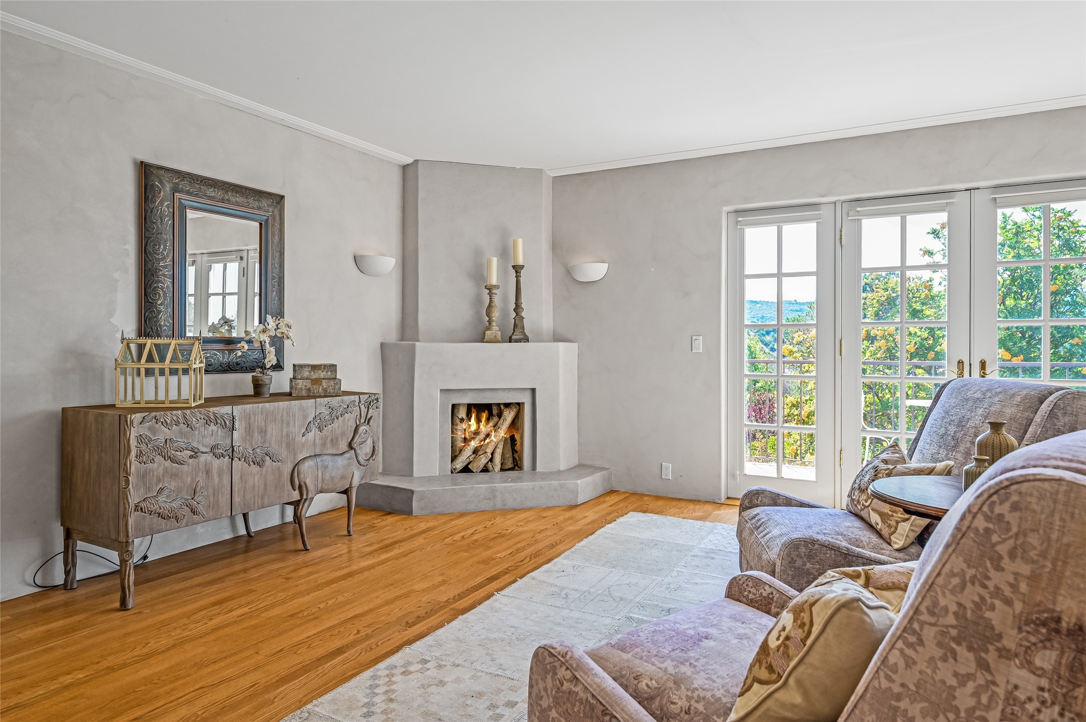 1067 Bishops Lodge Road