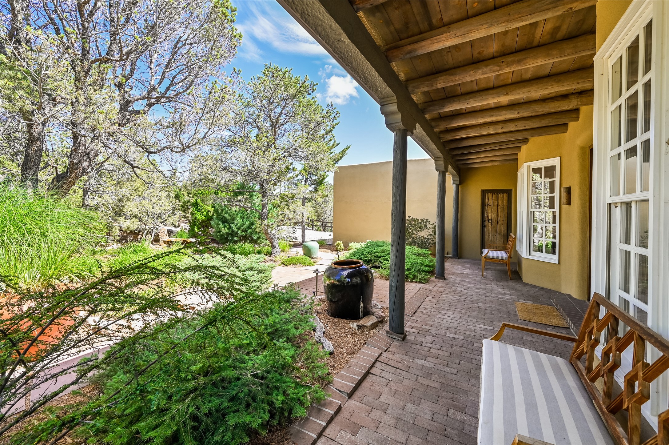 1067 Bishops Lodge Road