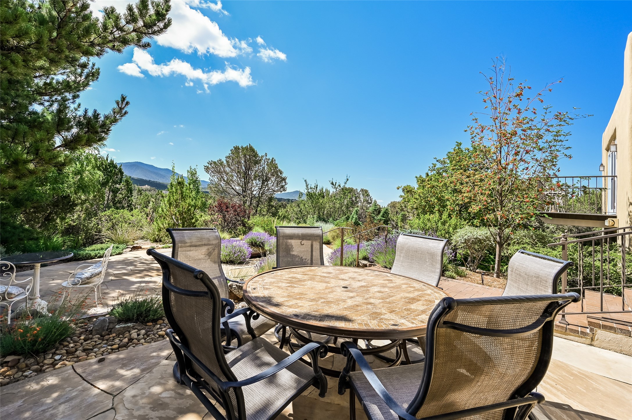 1067 Bishops Lodge Road