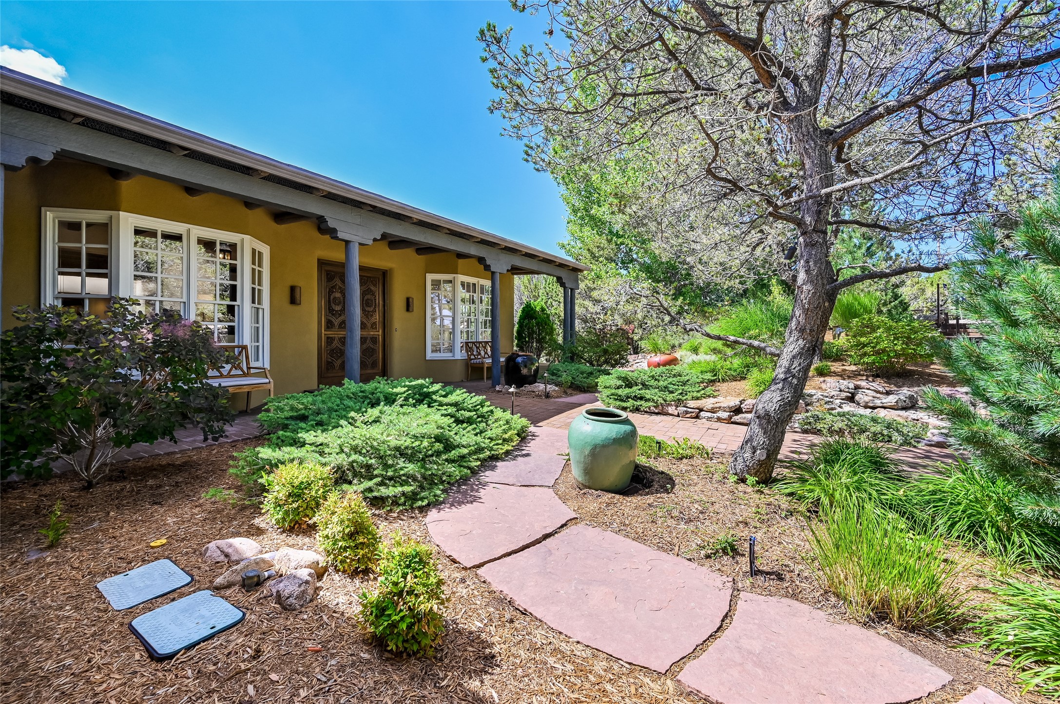 1067 Bishops Lodge Road