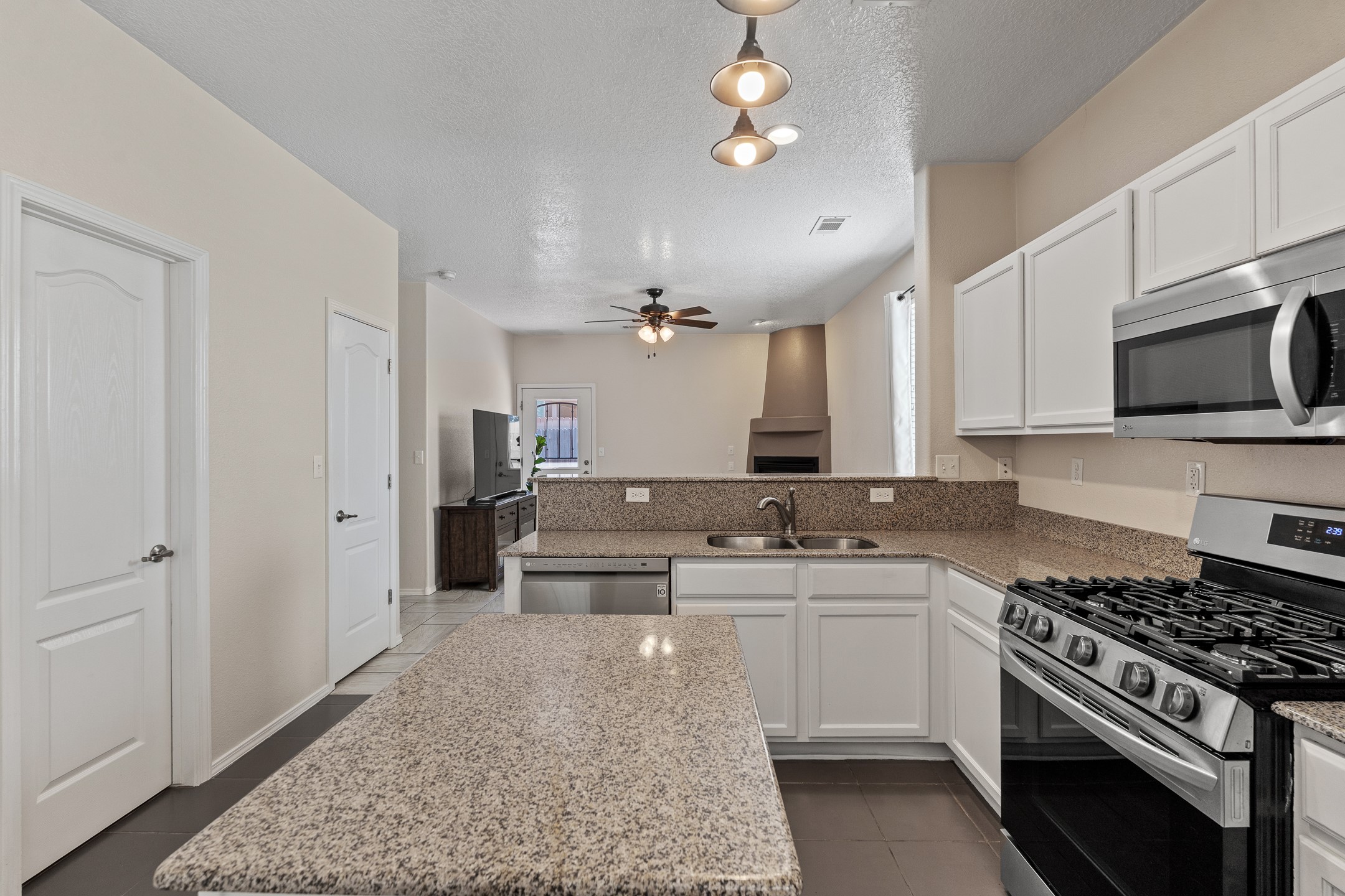5916 Terra De Coral