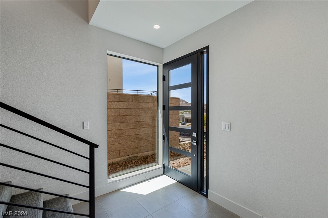 454 Tranquil Peak Court