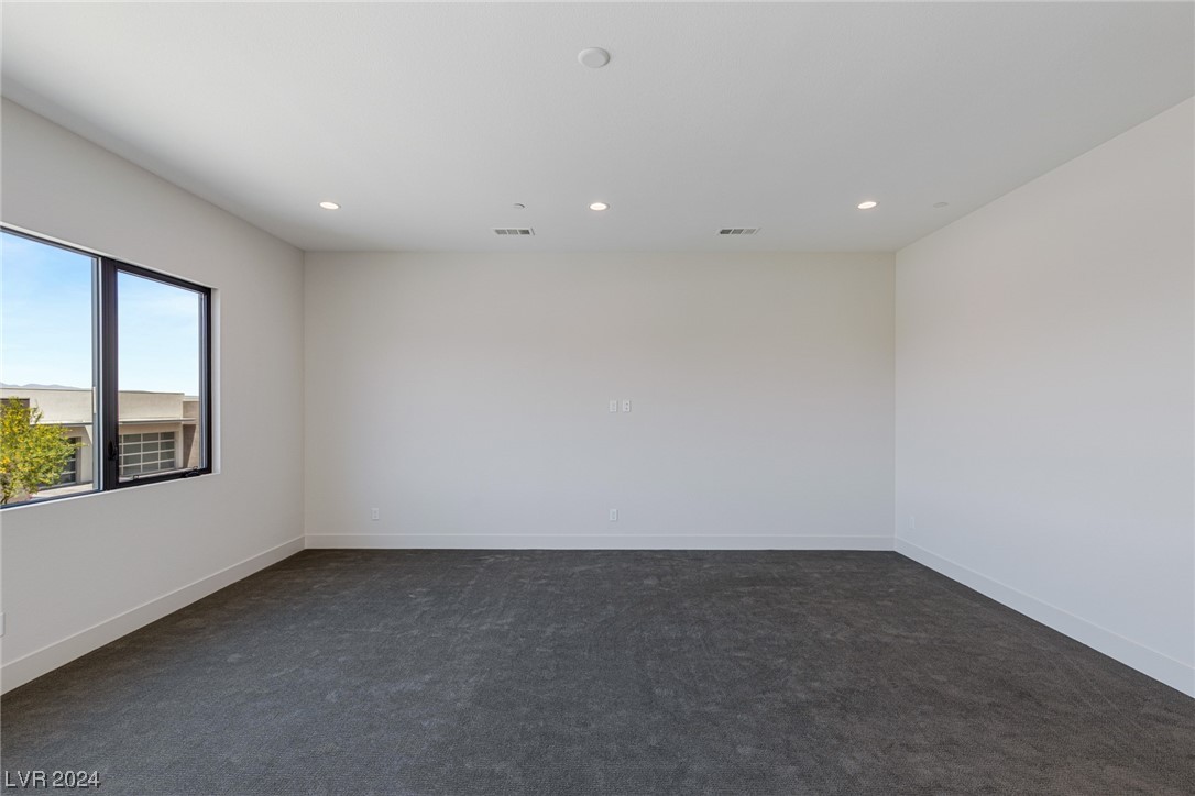 454 Tranquil Peak Court