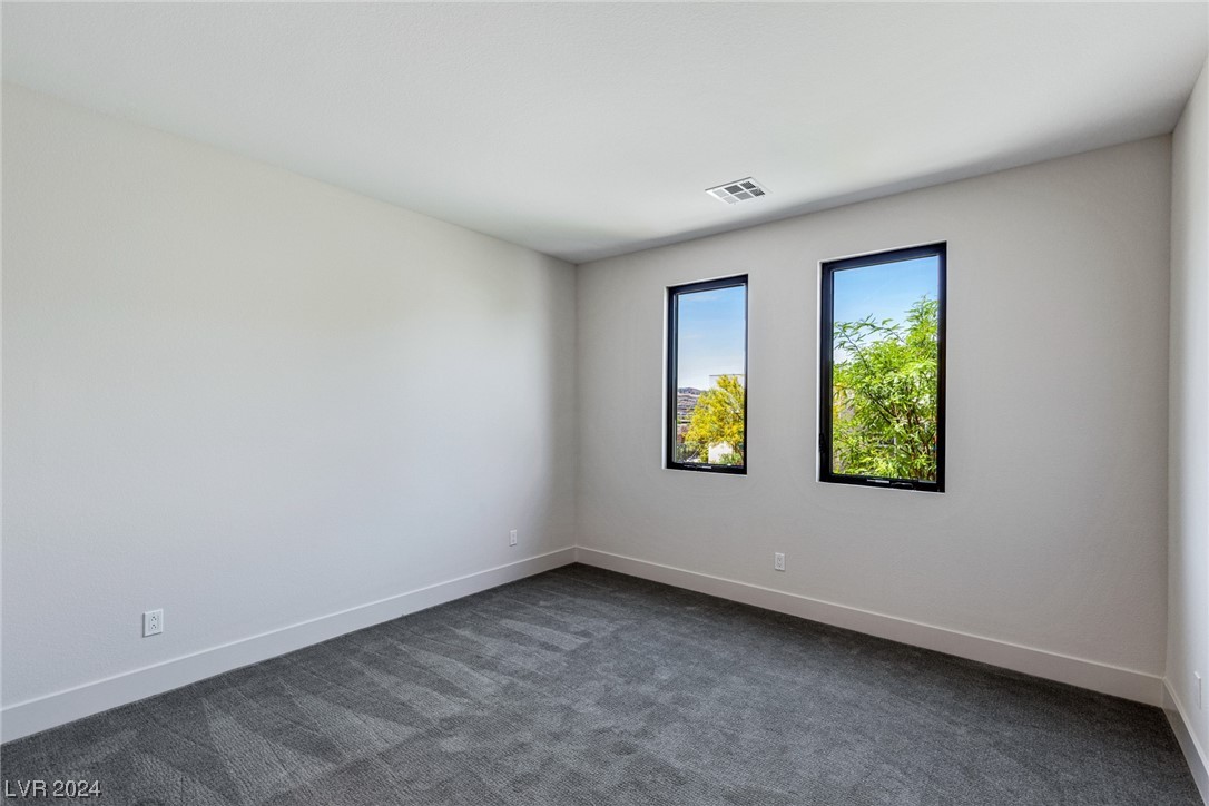 454 Tranquil Peak Court