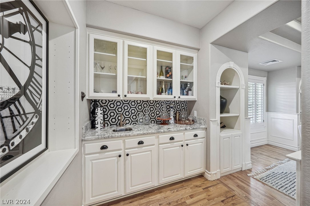 2365 Villandry Court